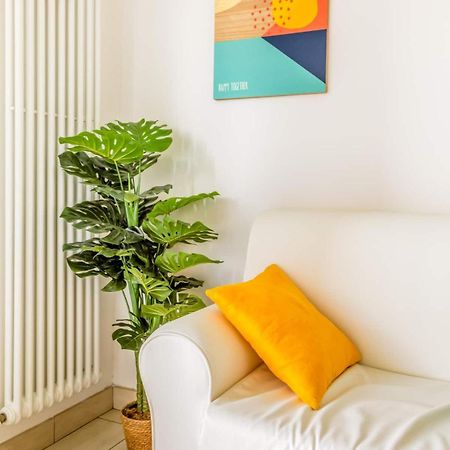 La Finestra Sulla Fiera Bed & Breakfast Bologna Exterior photo