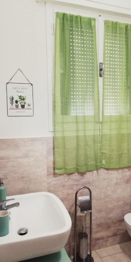 La Finestra Sulla Fiera Bed & Breakfast Bologna Exterior photo